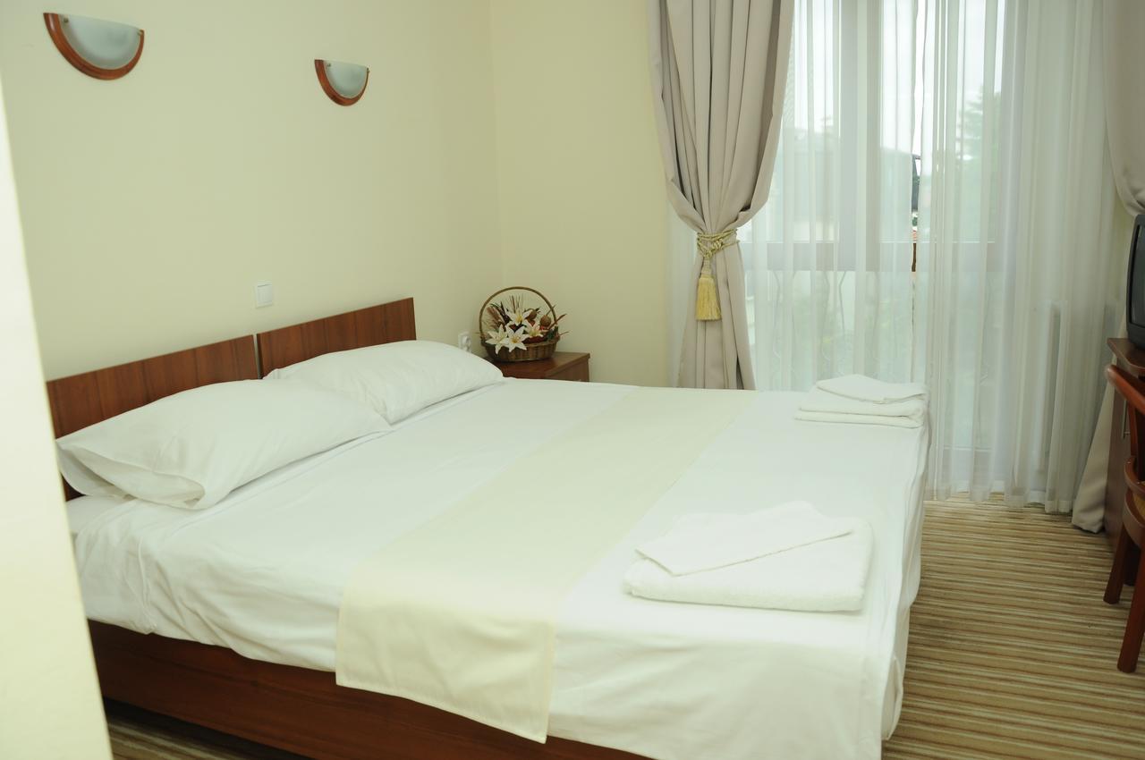 Hotel Shirok Sokak Bitola Exterior foto